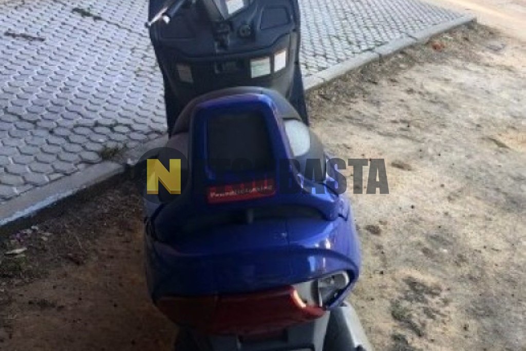 Suzuki AN 250 Burgman 1999