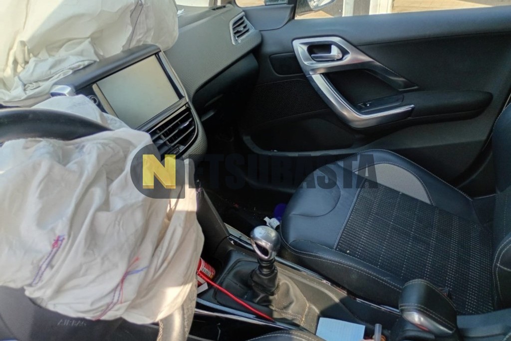 Peugeot 2008 1.2 PureTech 2019