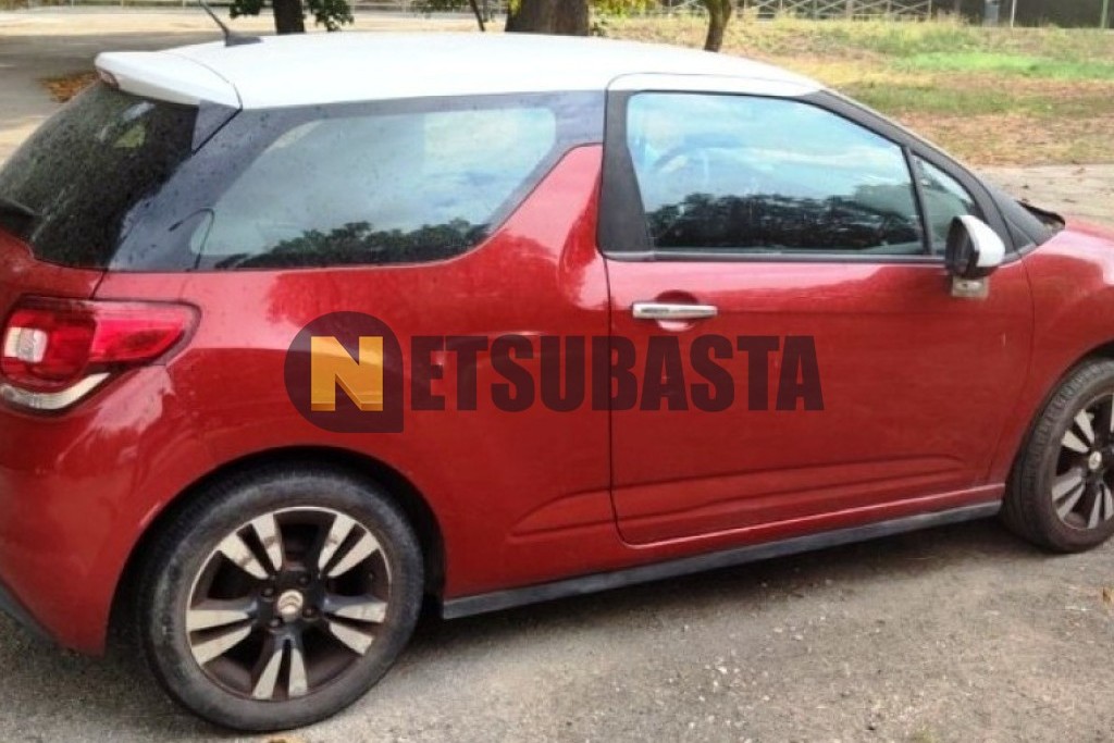 Citroën DS3 1.4 VTi 2011