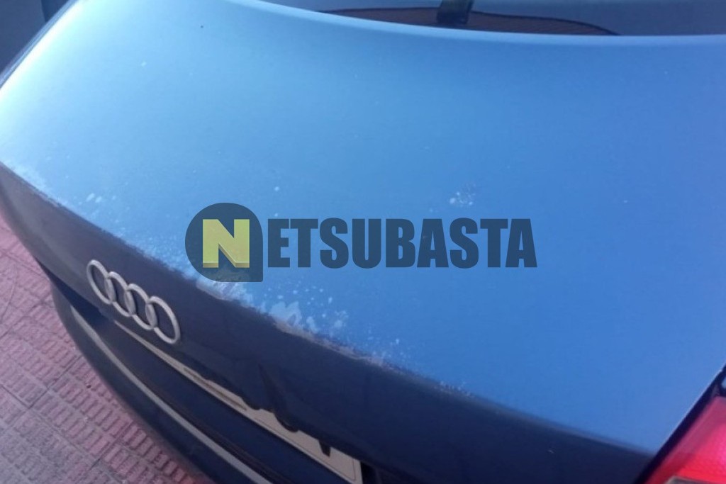 Audi A4 2.5 TDI quattro tiptronic 5 vel. 2004