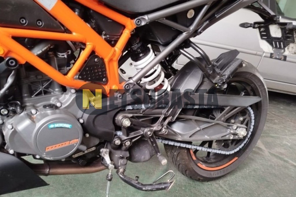 KTM 125 Duke 2023