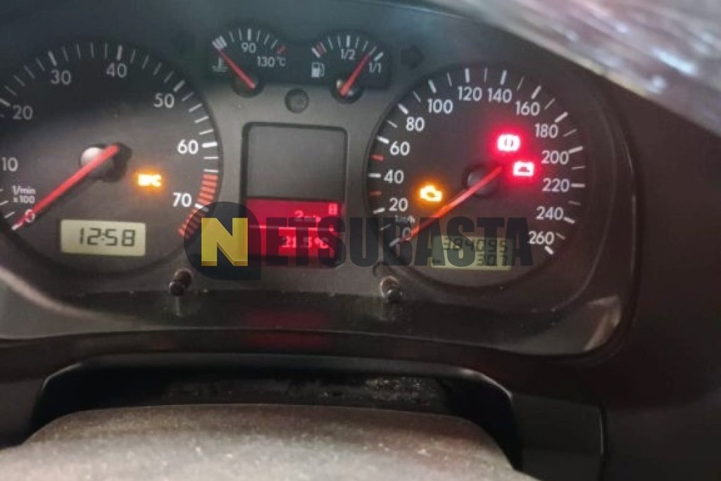 Volkswagen Golf 1.6 2003