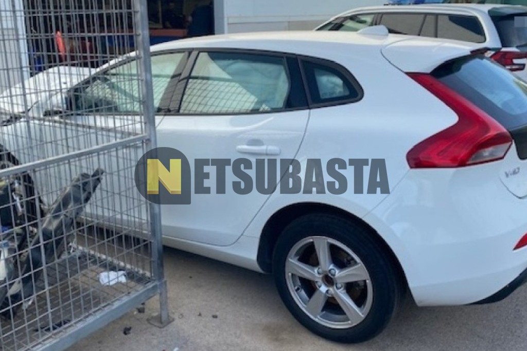 Volvo V40 2.0 D2 2015