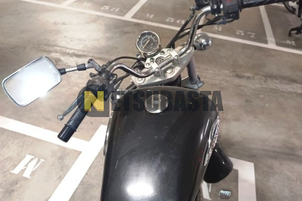 Suzuki Marauder 125 2005