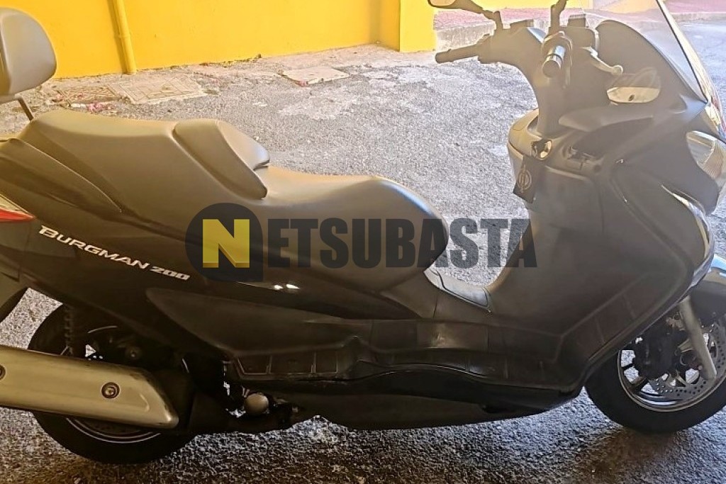 Suzuki BURGMAN 200 2010