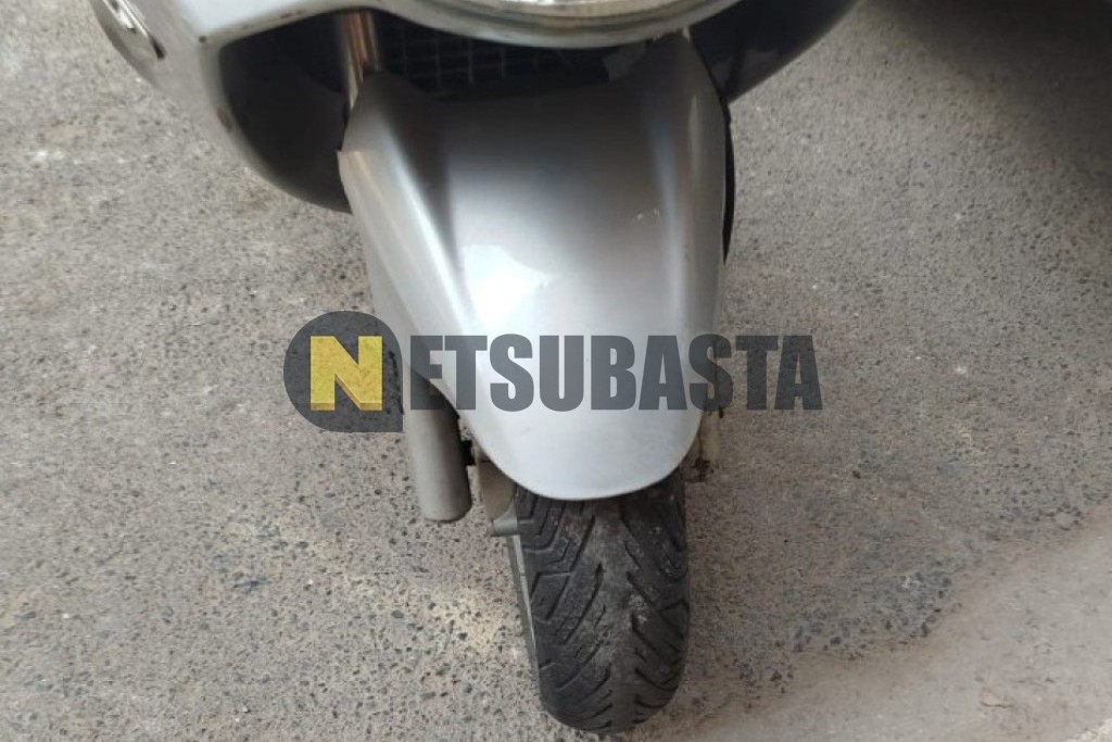 Piaggio X8 125 2006