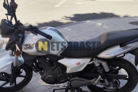 Suzuki BURGMAN 125 2010