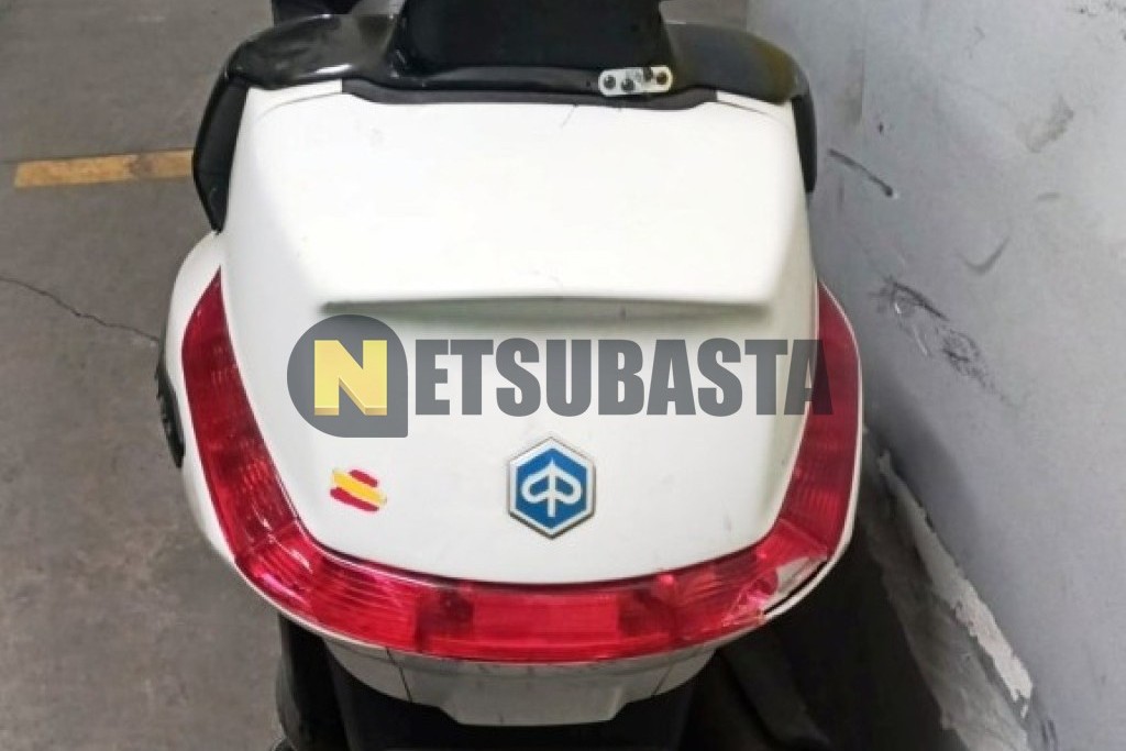 Piaggio X EVO 125 2014