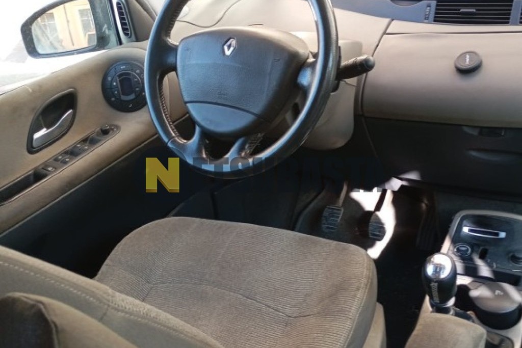 Renault Espace 2.2 dCi 2004