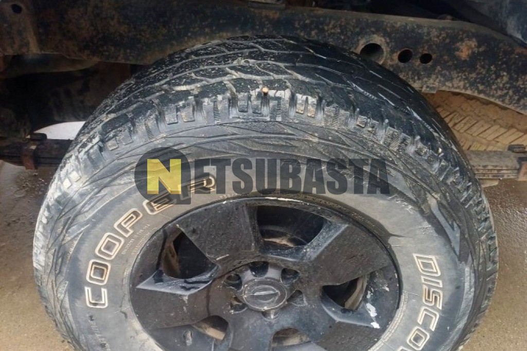 Nissan Navara 2.5 dCi Doble Cabina 4x4 2006