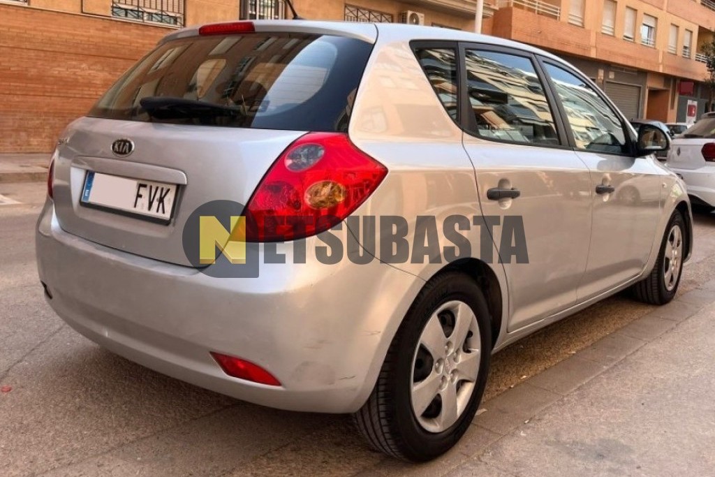 Kia Ceed 1.4 CVVT 2007