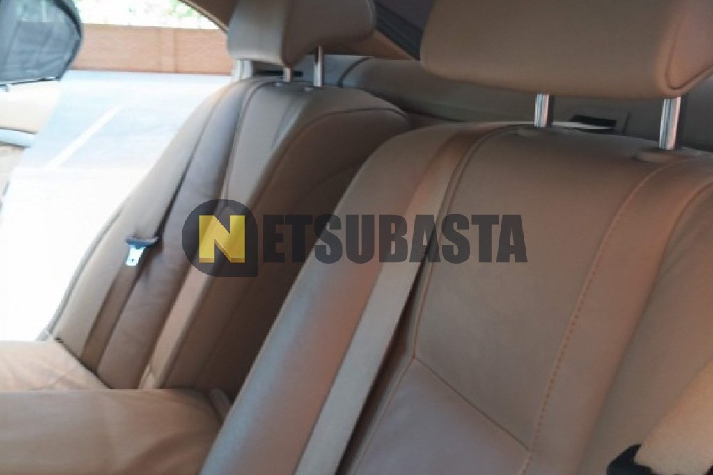 Bmw 735i 2004