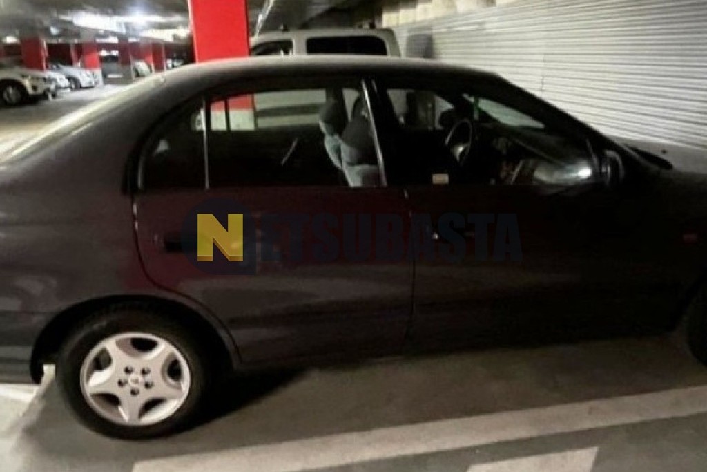 Toyota Carina E 2.0 GLi 1995