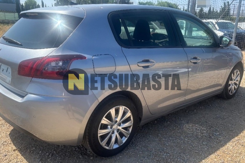 Peugeot 308 1.2 PureTech 2020