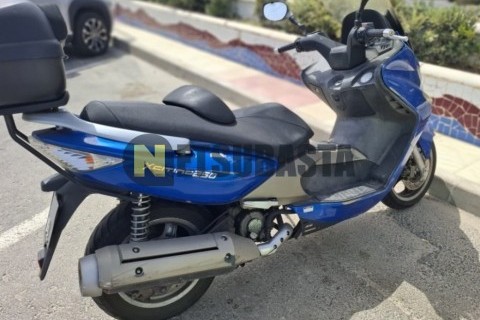 Suzuki GS 500 E 1990