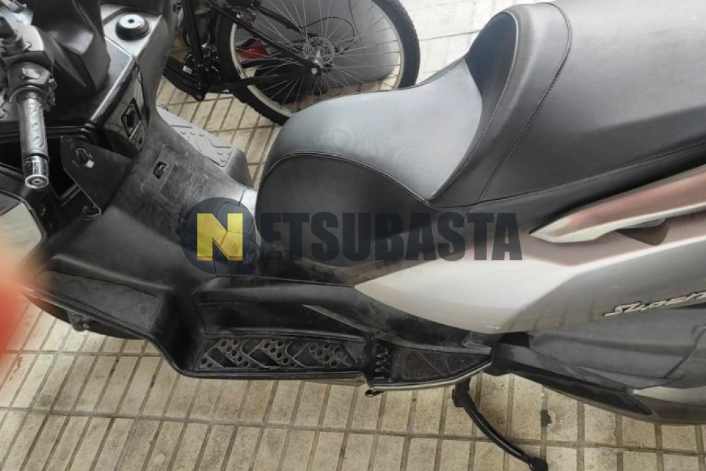 Kymco Super Dink 300i 2011