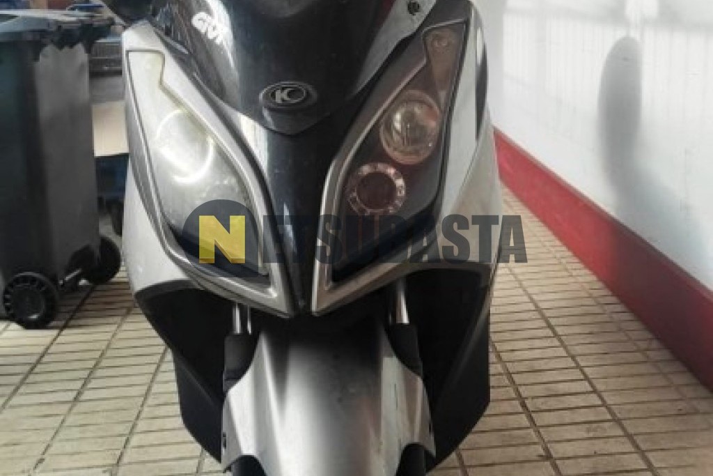 Kymco Super Dink 300i 2011