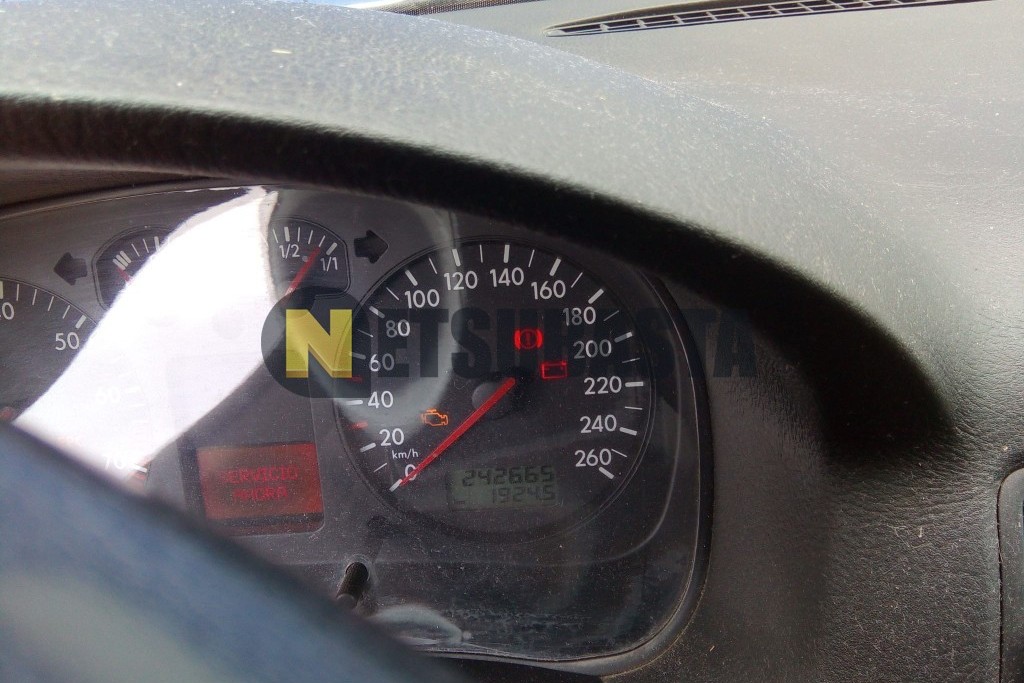Volkswagen Golf 1.6 2001