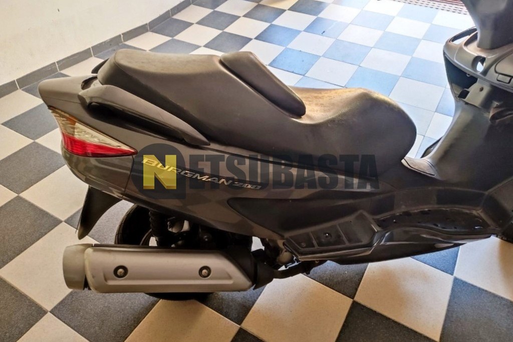 Suzuki Burgman 200 2010