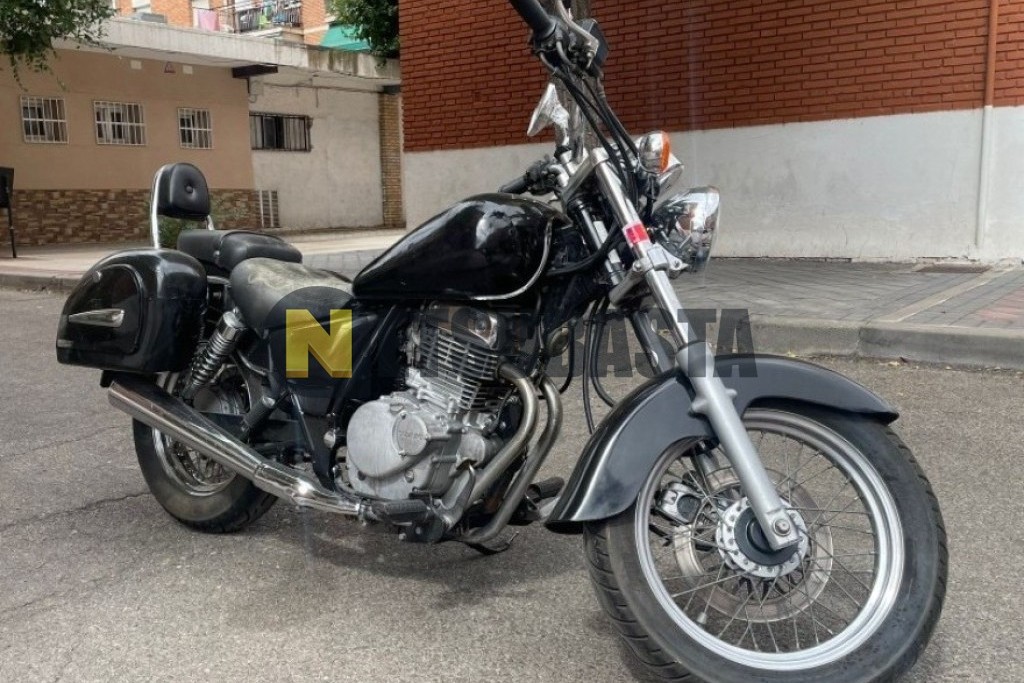 Suzuki Marauder 250 2001