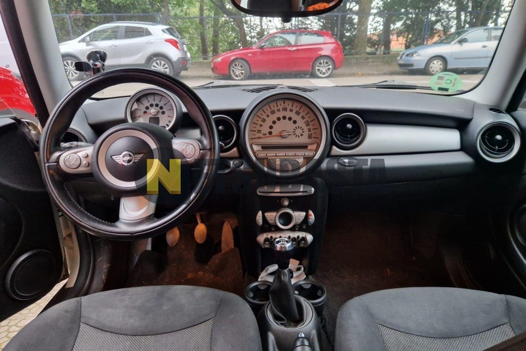 Mini One 1.6 2010