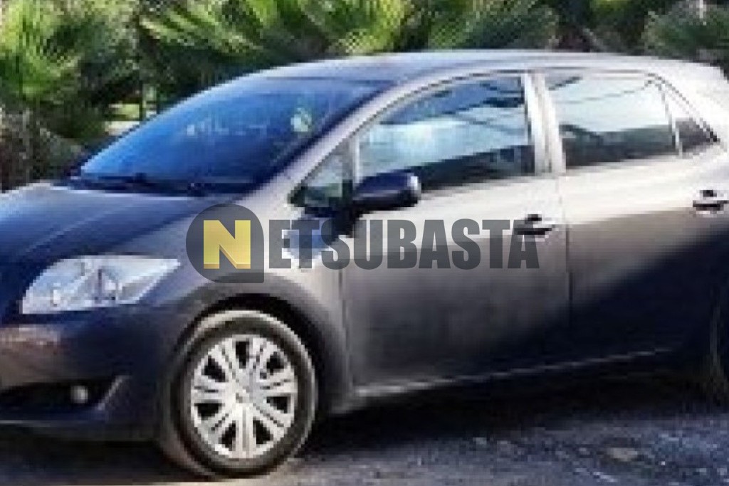 Toyota Auris 2.0 D-4D 2008
