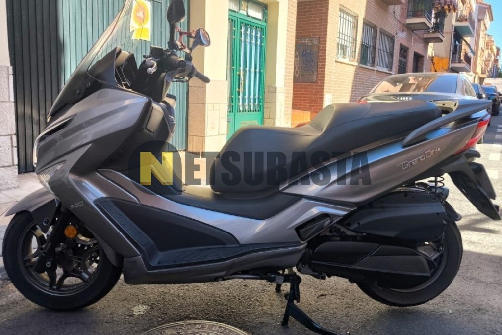 Kymco Grand Dink 300i 2021