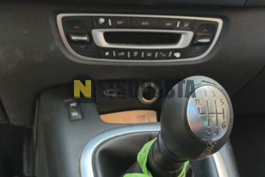 Renault Scenic 1.5 dCi 2011