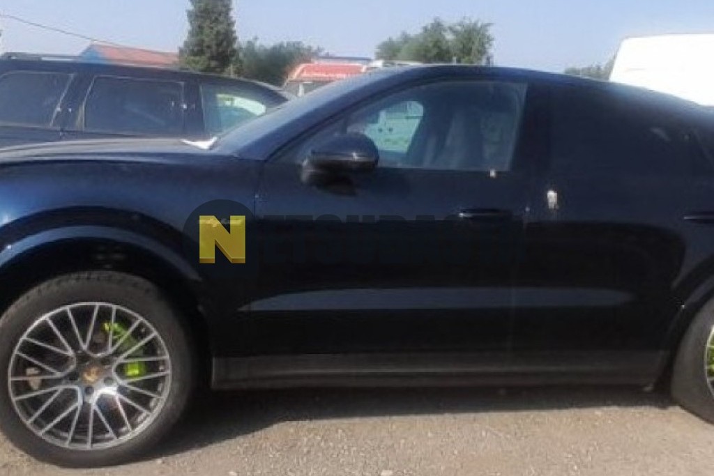 Porsche Cayenne E-Hybrid Coupé 2023