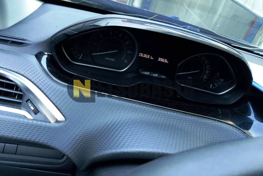 Peugeot 208 1.2 PureTech 2016