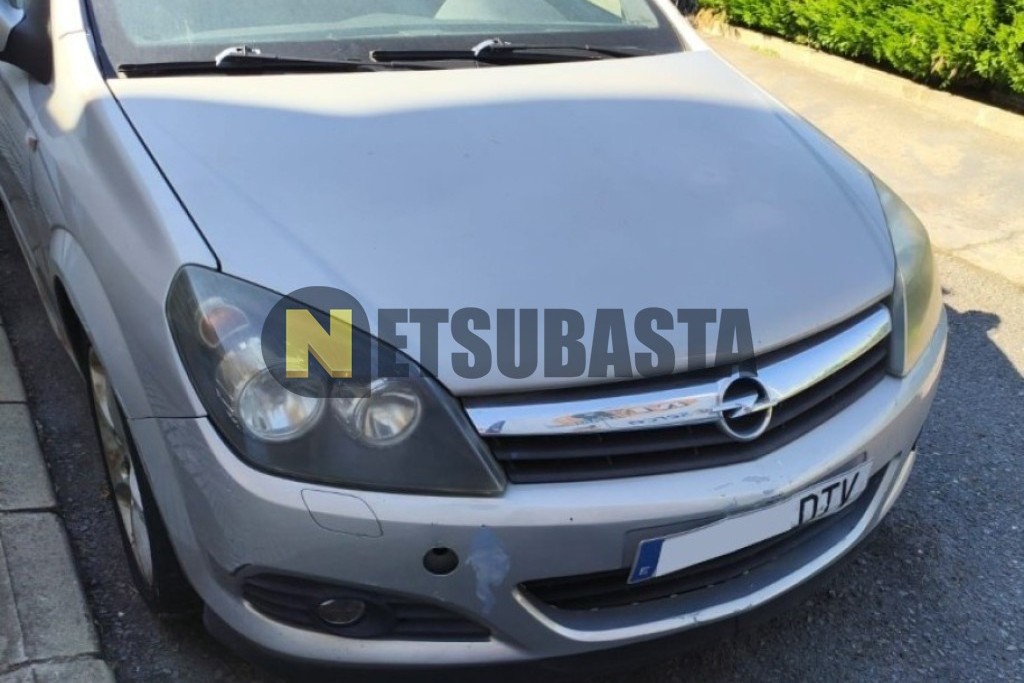Opel Astra GTC 1.9 CDTi 2005