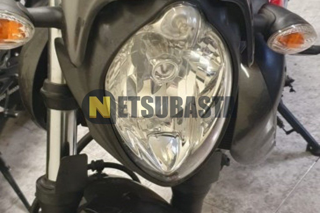 Suzuki Gladius 650 2014