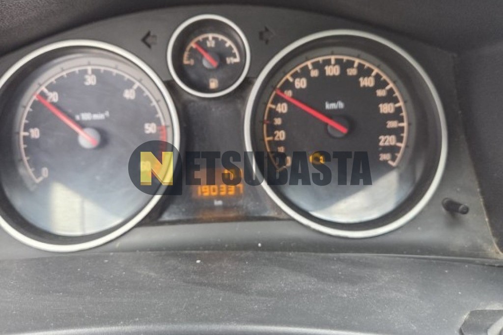 Opel Astra Twin Top 1.9 CDTI 2008