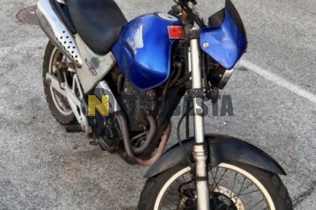 Honda Vigor FX 650 2002