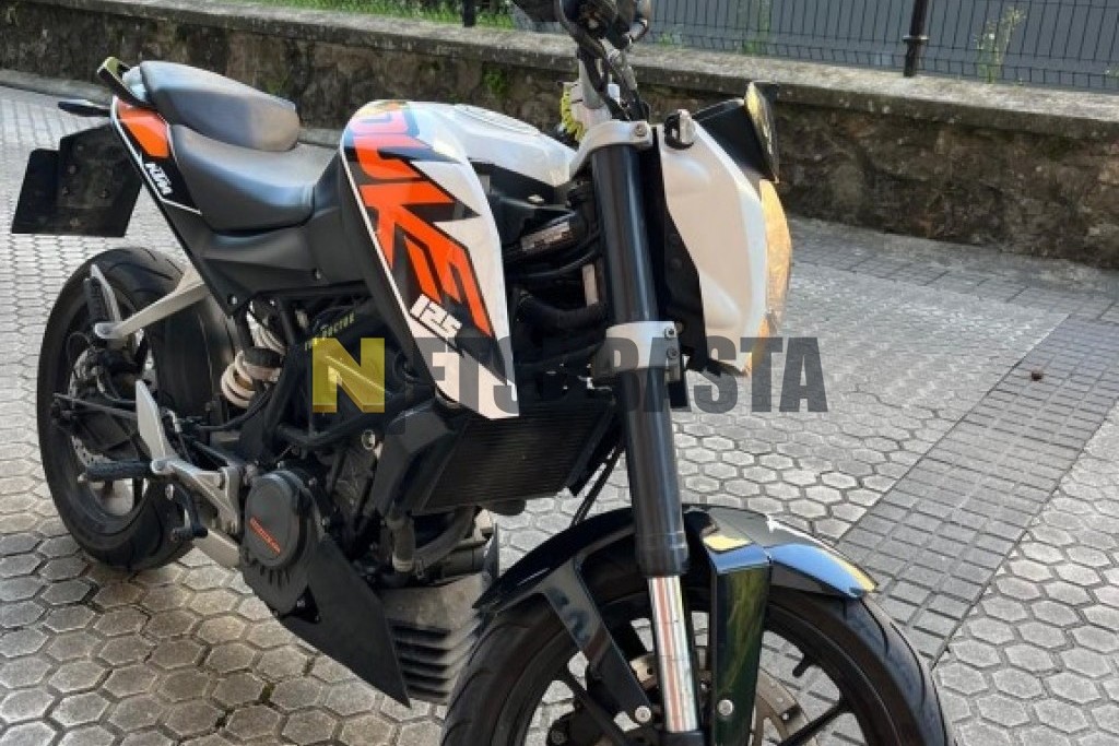 KTM 125 Duke 2013