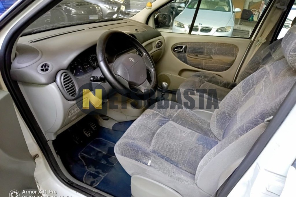 Renault Scenic 1.9 dCi 2009