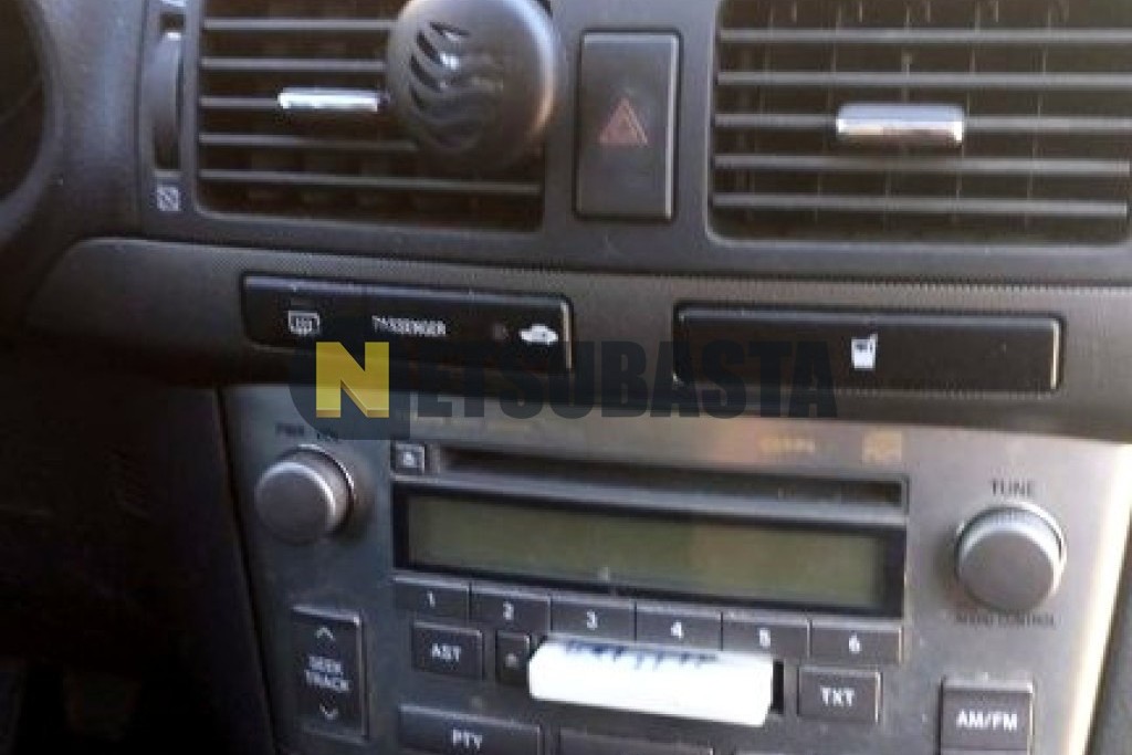 Toyota Avensis 1.8 VVT-i 2005