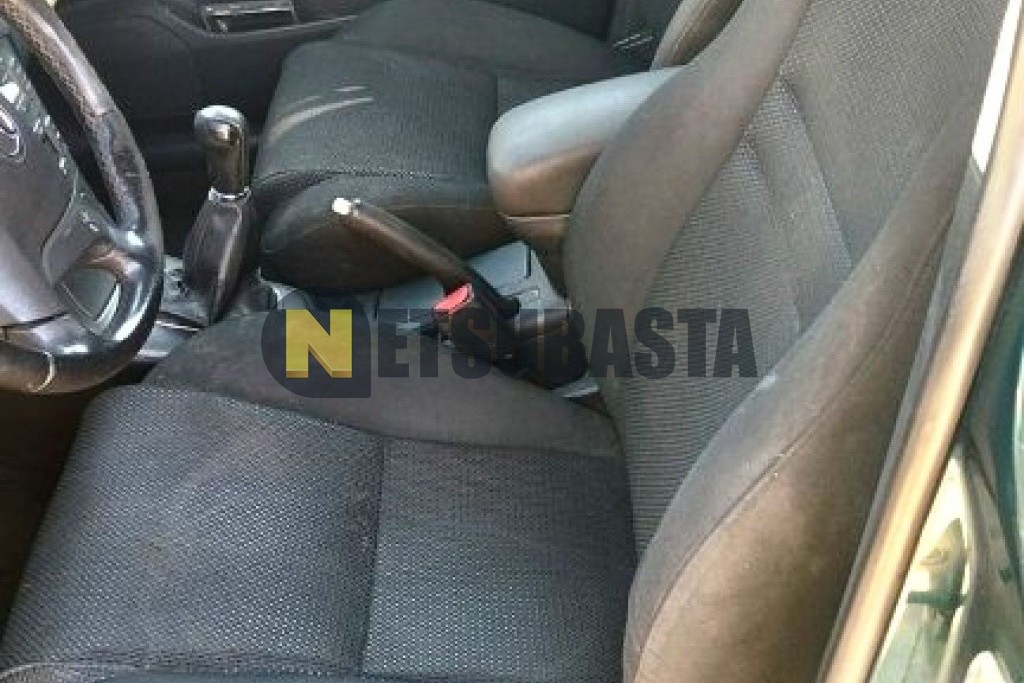 Toyota Avensis 1.8 VVT-i 2005