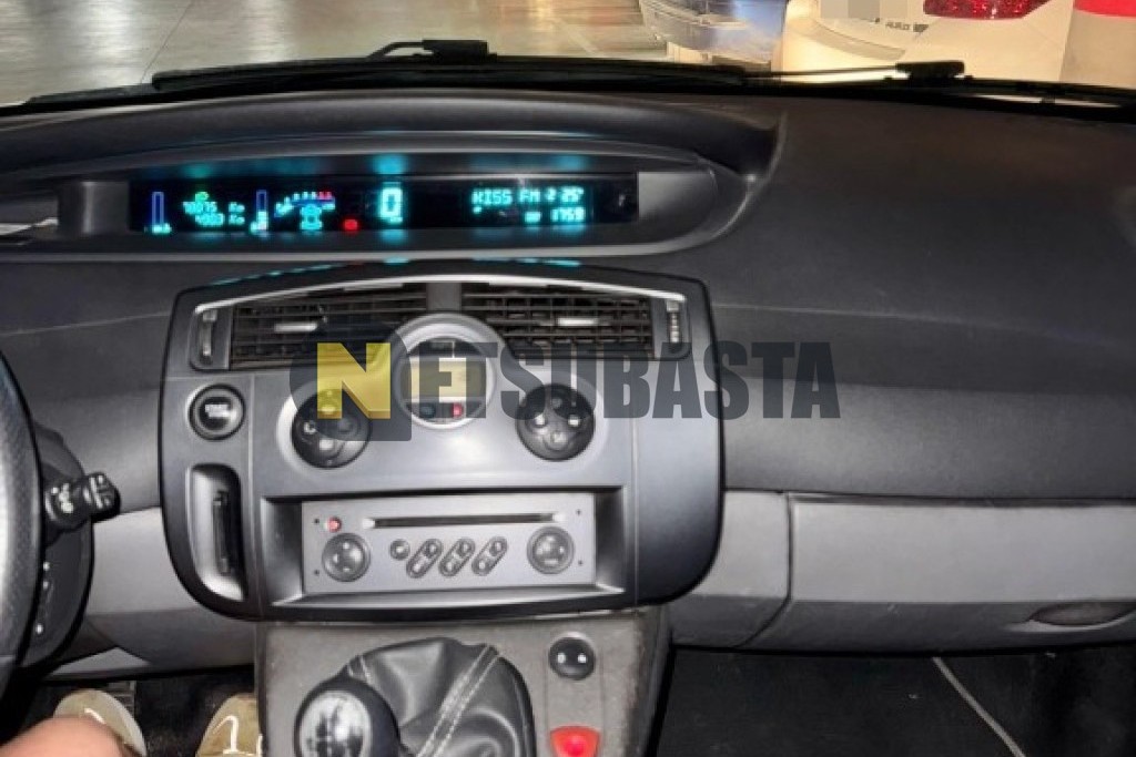 Renault Scenic 1.5 dCi 2005
