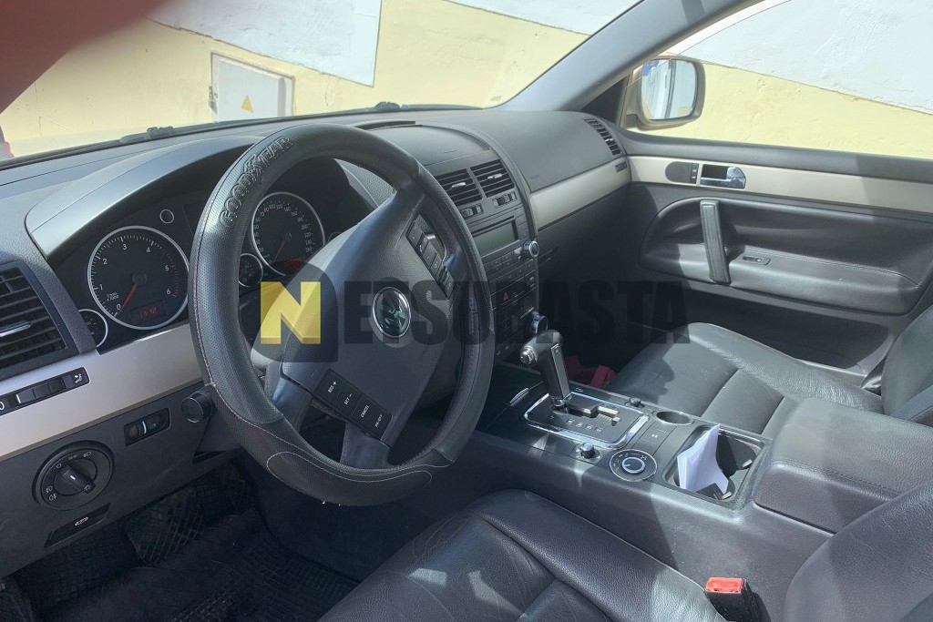 Volkswagen Touareg 3.0 V6 TDI Tiptronic 6 vel. 2006