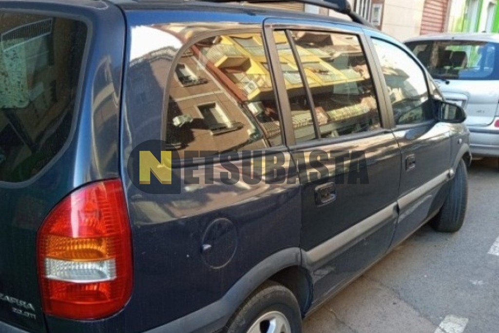 Opel Zafira 2.0 DTi 2002