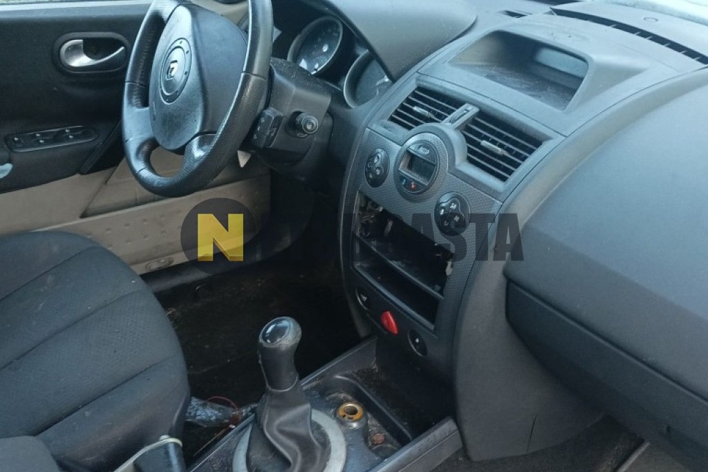 Renault Megane Sedan 1.6 16V 2004