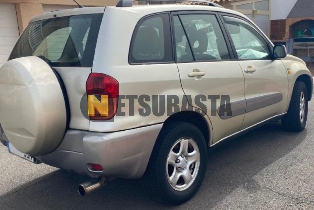 Toyota Rav4 2.0 D4-D 2003