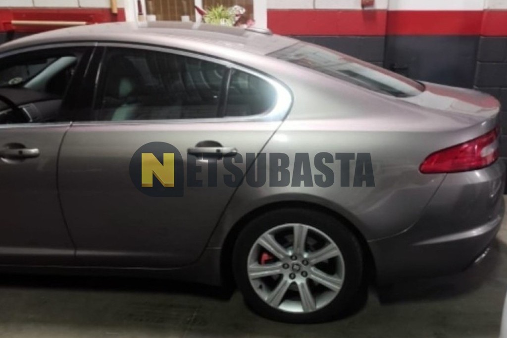 Jaguar XF 3.0 V6 Diesel 2011
