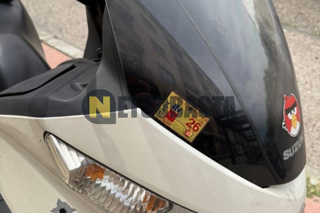 Suzuki Burgman 125 2011