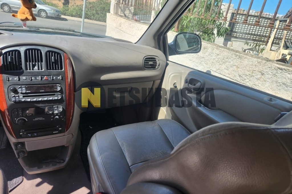 Chrysler Voyager 2.8 CRD Aut. 2005