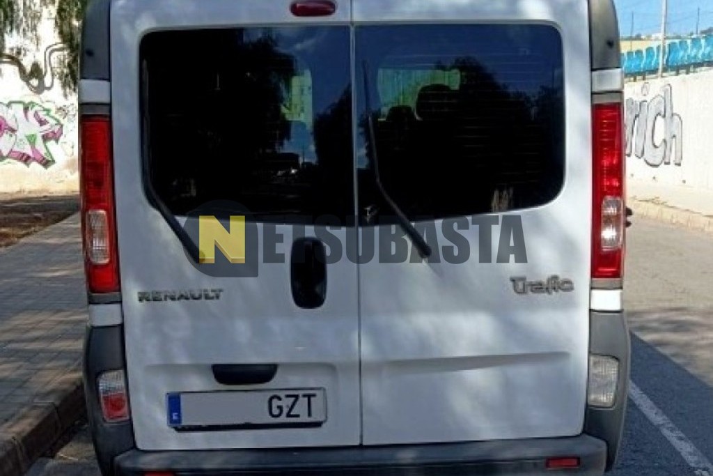 Renault Trafic Passenger 2.0 dCi 2010