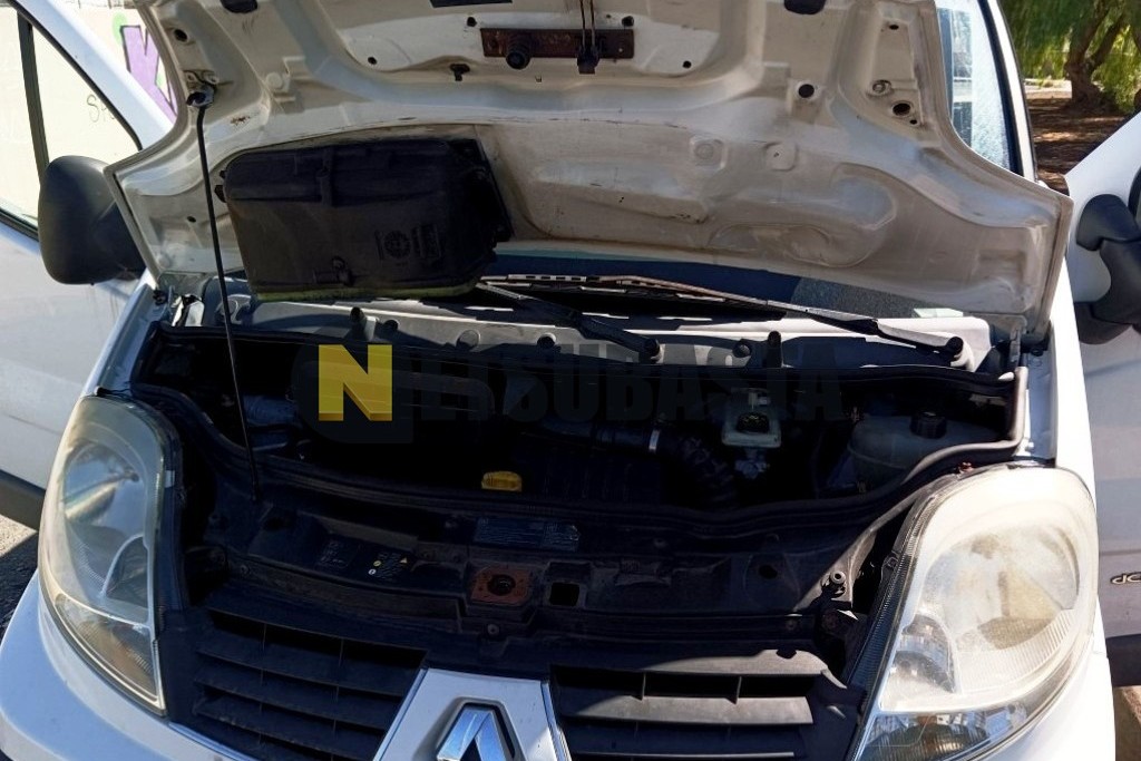 Renault Trafic Passenger 2.0 dCi 2010