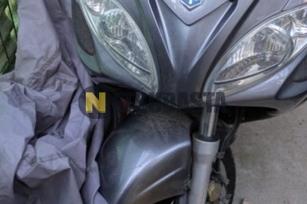 Piaggio X9 200 2003
