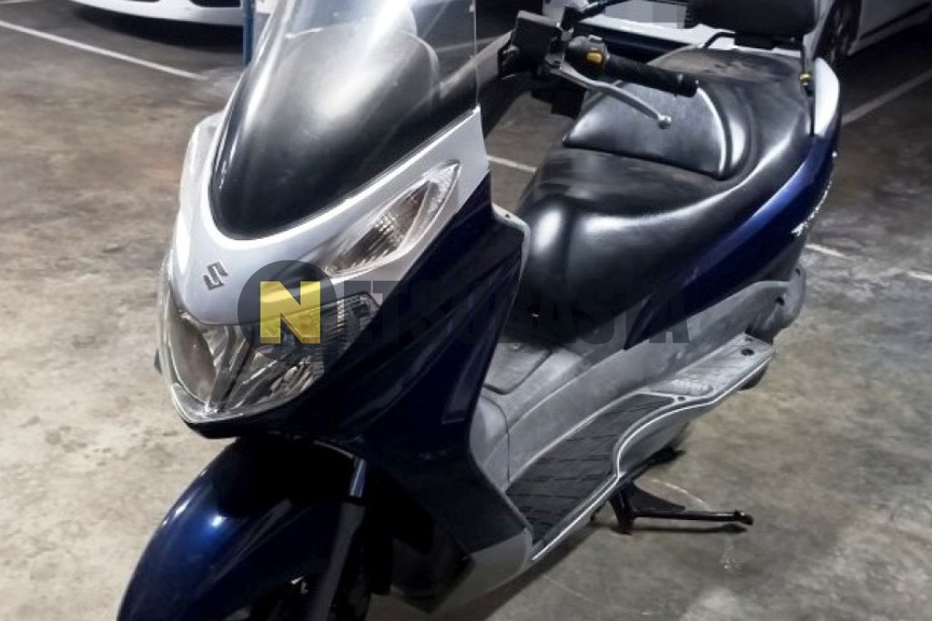 Suzuki Burgman 125 2005